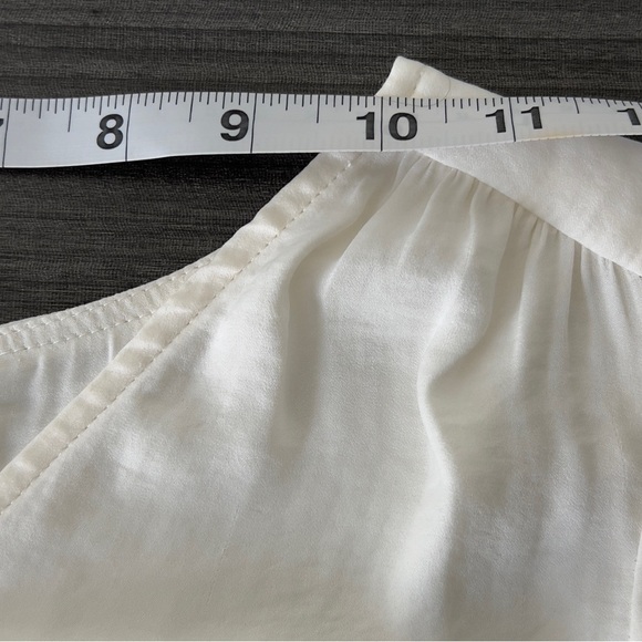 CUPCAKES AND CASHMERE ANTHROPOLOGIE | Womens V Neck Long Sleeve White Blouse. - Picture 11 of 12